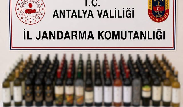 Alanya'da 108 litre kaçak alkol ele geçirildi