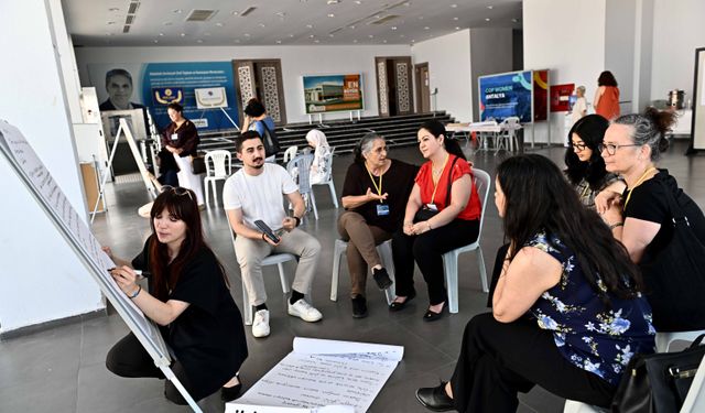 Antalya'da, kadınların iklim politikalarındaki rolü konuşuldu