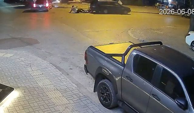 Motosikletle otomobilin çarpıştığı kaza kamerada