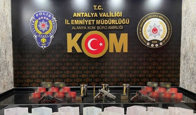 Antalya’da tefecilik, silah kaçakçılığı ve kaçak sigara-alkol operasyonu