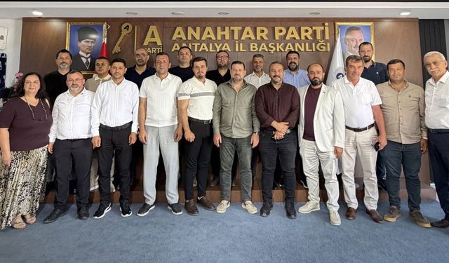 Anahtar Parti Alanya, Antalya İlçe Başkanları Toplantısı’na katıldı