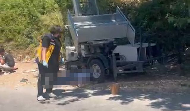 Antalya'da ev taşıma sırasında yük asansörü elektrik hattının üzerlerine düştü