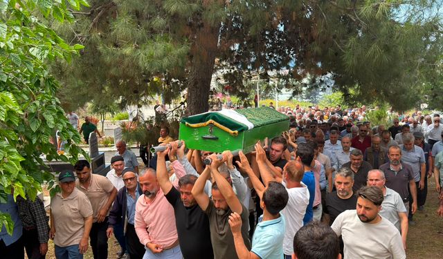 Otobüs kazasında hayatını kaybeden Hayriye Arıkan son yolculuğuna uğurlandı