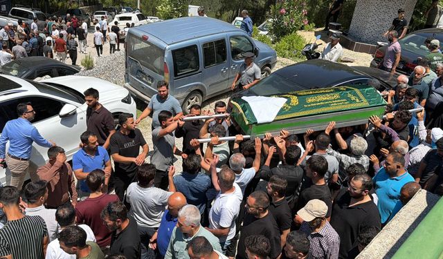 Alanya'da 26 yaşındaki Merve Erik'ten acı veda