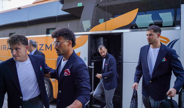 İran, Dünya Kupası için Antalya'dan ayrıldı