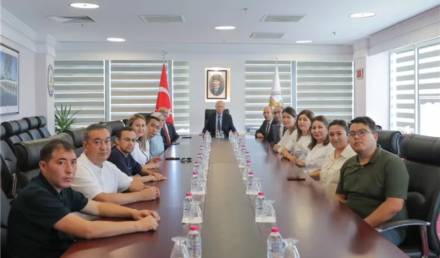 Kazakistanlı hekimler Trakya Üniversitesi'nde eğitimlerini tamamladı