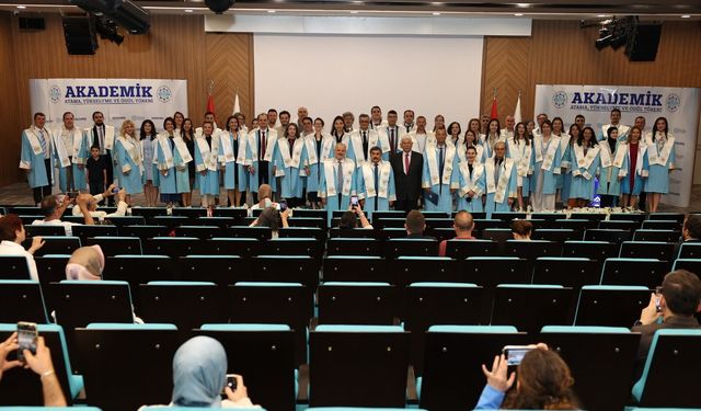ALKÜ’de Akademik Yükselmeler gururla taçlandırıldı