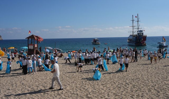 Alanya’da Dünya Çevre Günü’nde büyük farkındalık etkinliği
