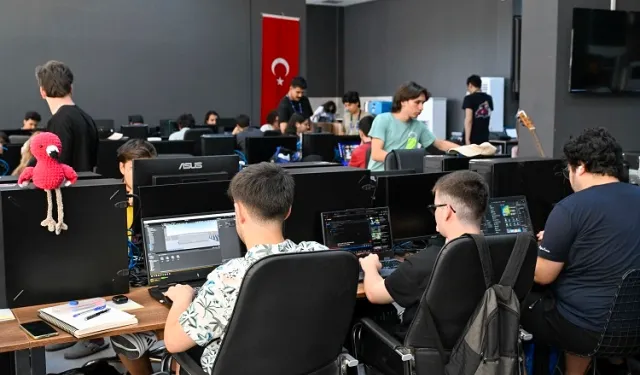 Adana'da Oyun Geliştiriciler'den 48 saatlik maraton