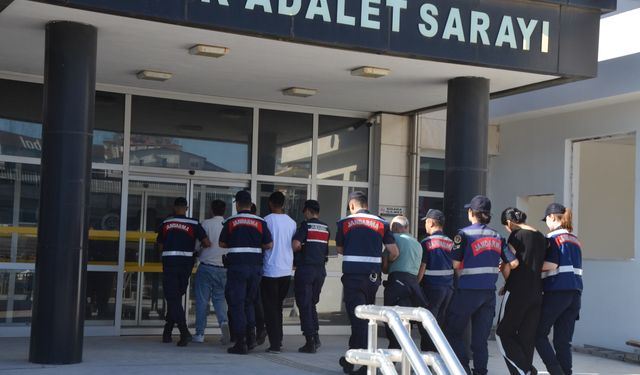 Antalya'da 10 milyonluk dolandırıcılık operasyonuna 4 gözaltı