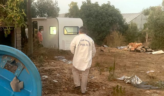 Antalya'da karavanda ölü bulundu