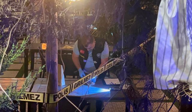 Antalya'da restoranda silahlı saldırı: 3 yaralı