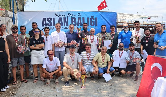 Aslan balığını önce avladılar sonra tadına baktılar