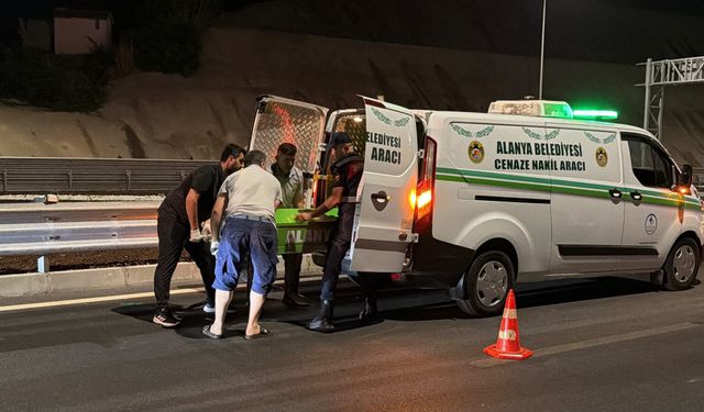 Alanya'da korkunç kaza: Özgür Metin yaşamını yitirdi