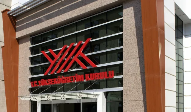 Depremzede üniversitelilere özel öğrencilik hakkı bir yıl daha uzatıldı
