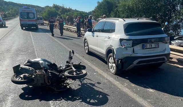 Alanya'da korkutan kaza: Motosikletteki 2 kişi ağır yaralı