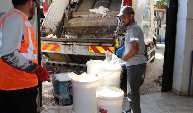 Antalya'da son tüketim tarihi geçmiş 15 ton süt ürününe el konuldu