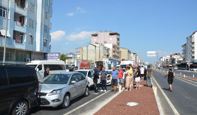Antalya'da 5 aracın karıştığı kaza: 6 yaralı