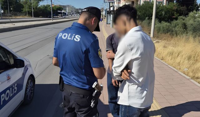 Antalya'da denetimlerde 211 şüpheli tutuklandı