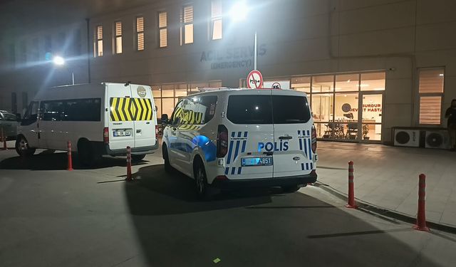 Elini yükleme bandına kaptırdı, ameliyata alındı