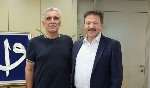 Alanya Minibüscüler Odası Başkanı Paşa Özkan servisçilerin taleplerini iletti