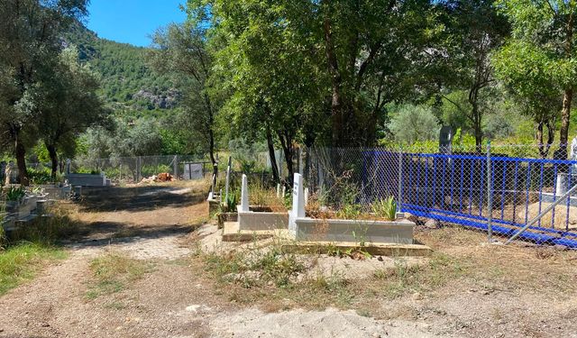 Büyükşehir'den Akseki mezarlıklarında kapsamlı çalışma