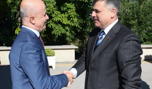 İçişleri Bakanı Çiftçi'den YÖK ziyareti