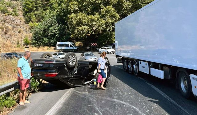 Gazipaşa'da otomobil takla attı: 3 yaralı