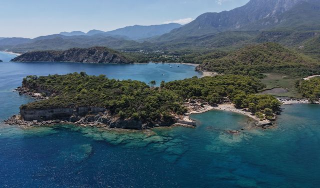 Tarih ve doğanın harmanlandığı Phaselis'e yoğun ilgi