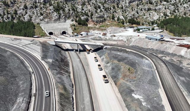 Türkiye'nin en uzun ilk 5'teki iki tüneli Antalya'da yapılıyor