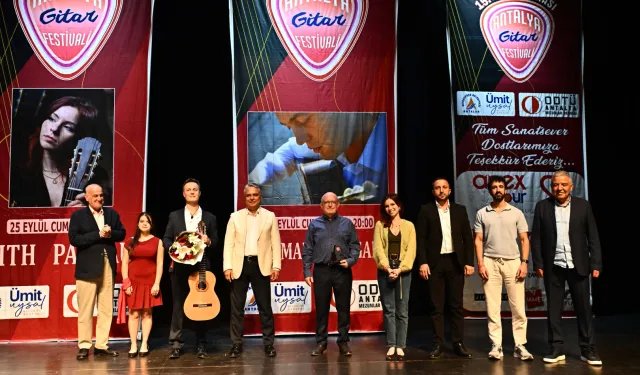 Antalya'da 15. Uluslararası Gitar Festivali sona erdi