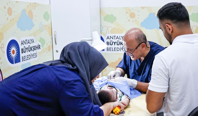 Antalya'da ücretsiz sünnet hizmetine yoğun ilgi