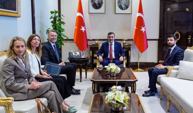 Cevdet Yılmaz, 4 ülkenin büyükelçisini ağırladı