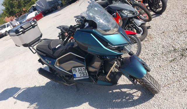 Düğününün olduğu gün, motosikletiyle yaptığı kazada hayatını kaybetti