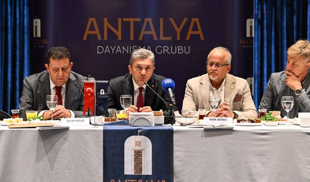 Vali Şahin: Antalya'nın geleceği parlak, önemli olan şehri betona boğmamak