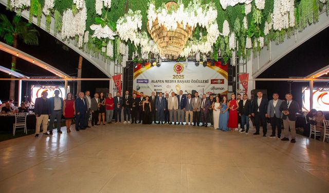 Alanya medyasından muhteşem ödül gecesi