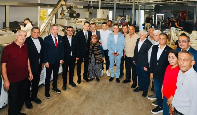 Kaymakam Öztürk zeytin üreticileriyle bir araya geldi