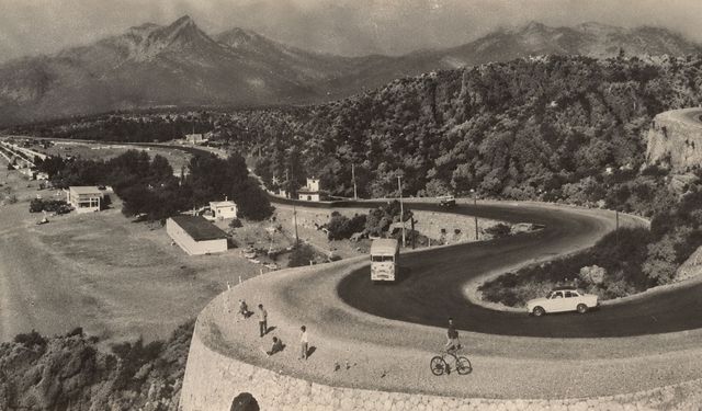 Antalya'nın geçmişi ve bugünü fotoğraf karelerinde