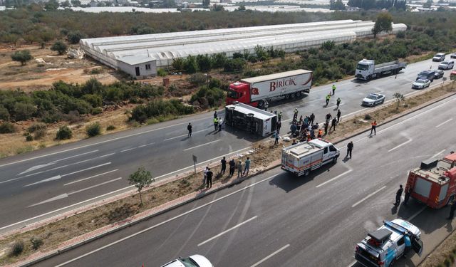 Antalya Valisi Şahin: 'Ağır yaralı yolcumuzun durumu kritik değil'