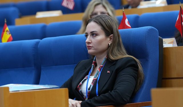 Antalya'nın akıllı şehir uygulamaları Seul'de tanıtıldı