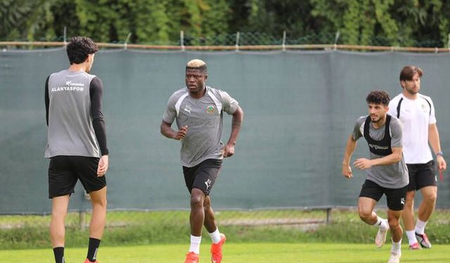 Alanyaspor kupa maçı hazırlıklarını tamamladı