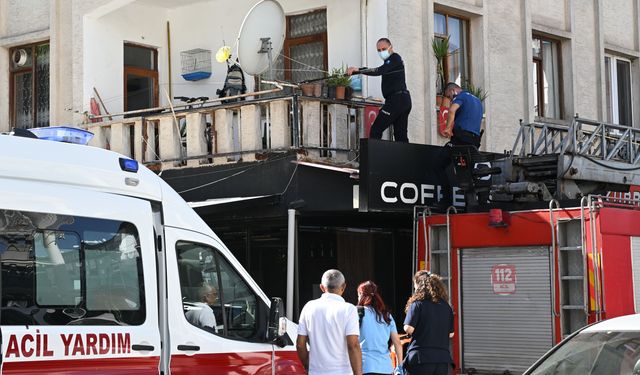Antalya'da kanser hastası evinde ölü bulundu
