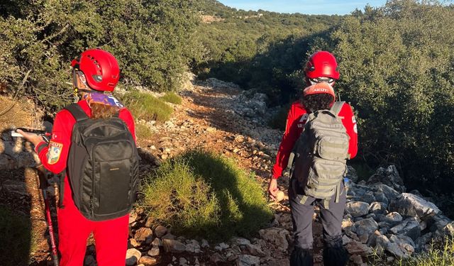 Antalya Likya Yolu'nda kaybolan Alman turistin cansız bedeni bulundu