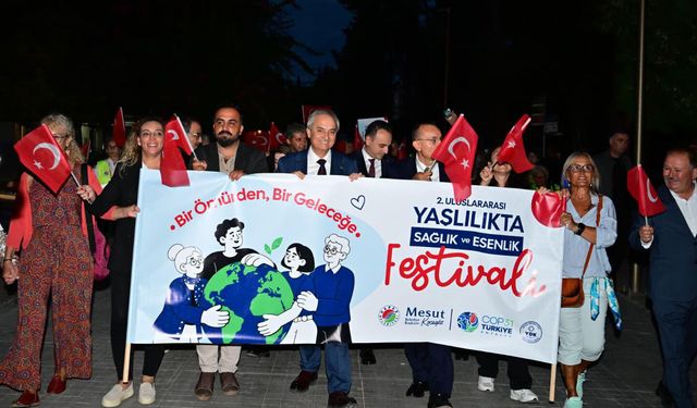 Uluslararası Yaşlılıkta Sağlık ve Esenlik Festivali başladı