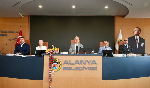 Başkan Özçelik: Alanya’nın sesini daha gür dünyaya duyuracağız