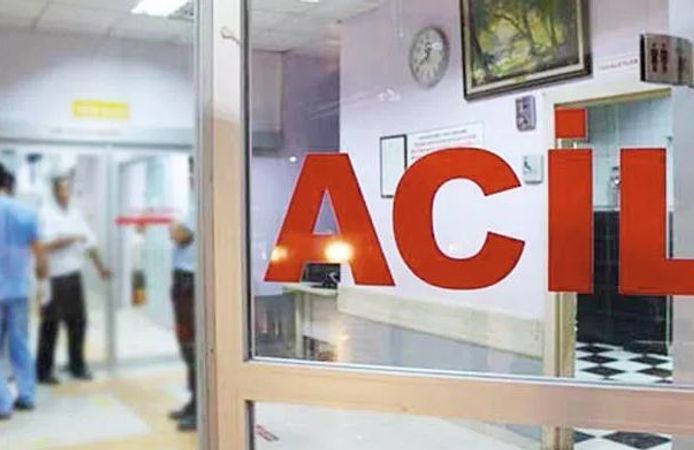 Eşinin kullandığı otomobilin altında kalan kadın öldü