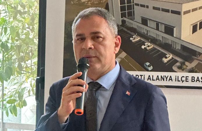Ak Parti Alanya’da seçim ve üye çalışmalarını başlattı