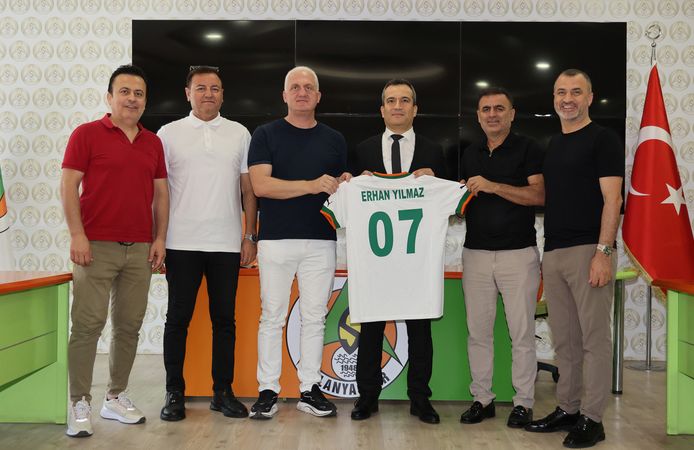 Erhan Yılmaz’dan Alanyaspor'a veda ziyareti