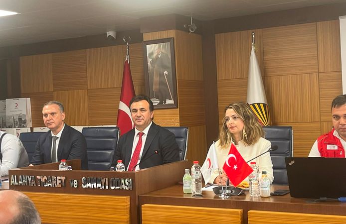 Alanya’da kan bağışı rekoru: 3 Bin 451 ünite kan toplandı