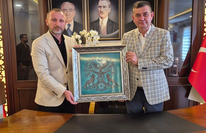 MHP Alanya İlçe Başkanlığı’na Mustafa Türkdoğan görevine başladı